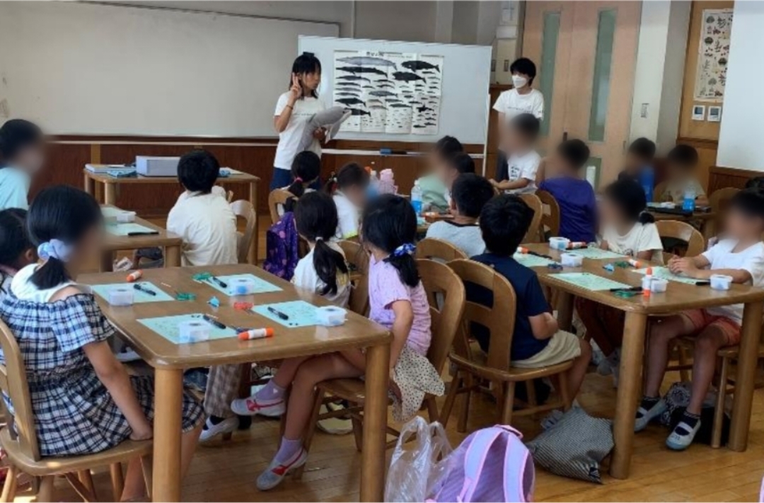 世田谷区立弦巻小学校で「海の環境学習教室」を行いました