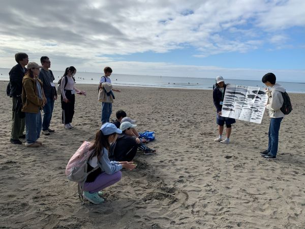 ビーチクリーンアップ 比べてみよう！川のごみ、海のごみ～海編～を行いました。